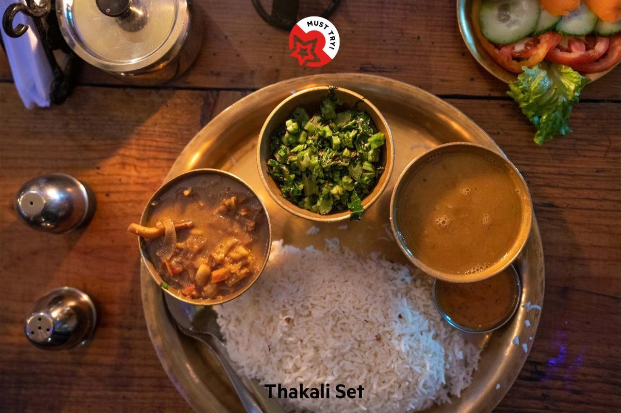 Oyo 720 Lekali Homes And Restaurant Kathmandu Ngoại thất bức ảnh